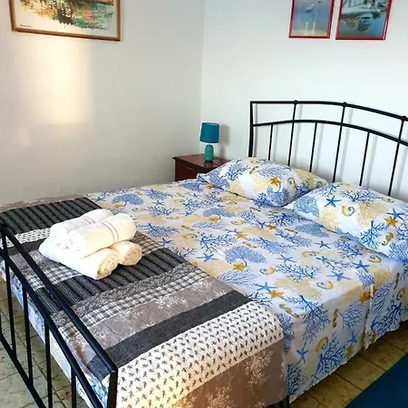 Apartment Galeb *