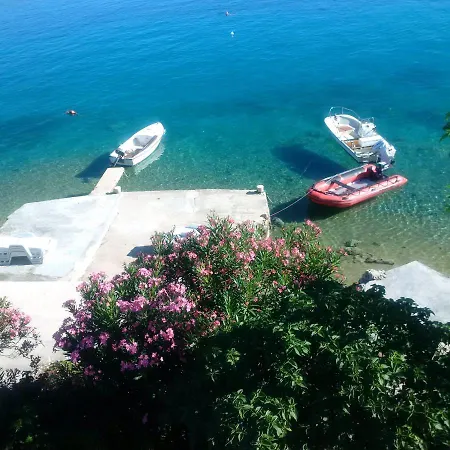 Galeb Apartment Grebastica